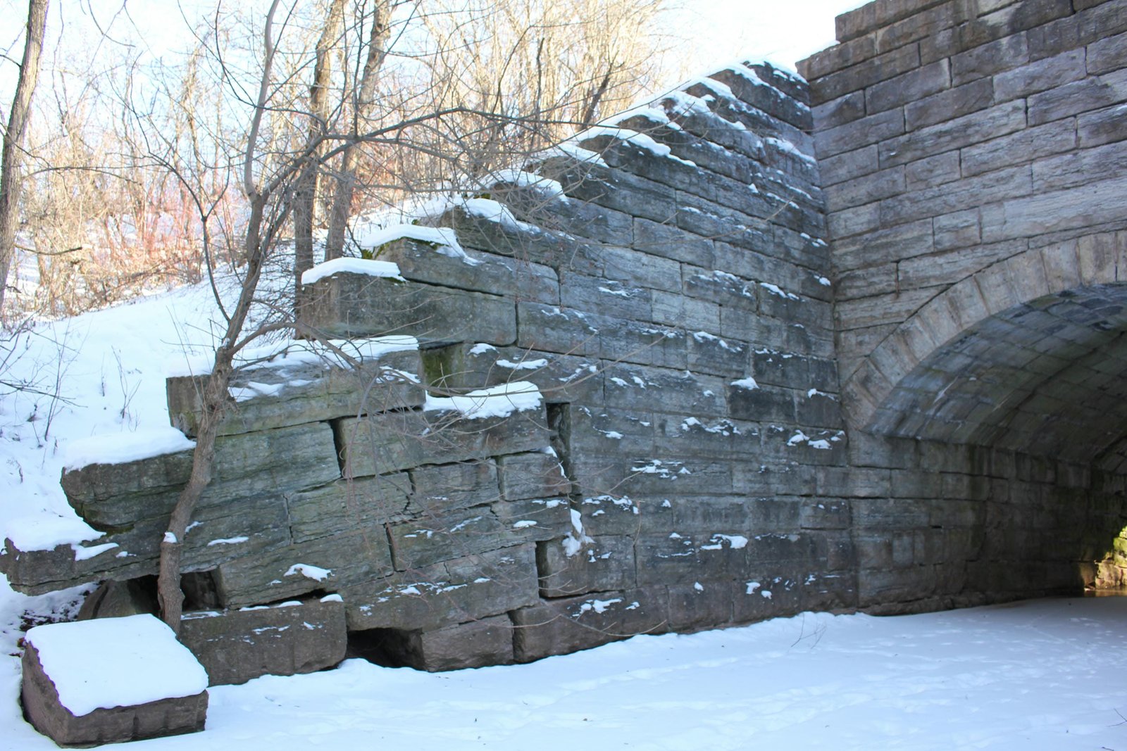 Northeast wing wall